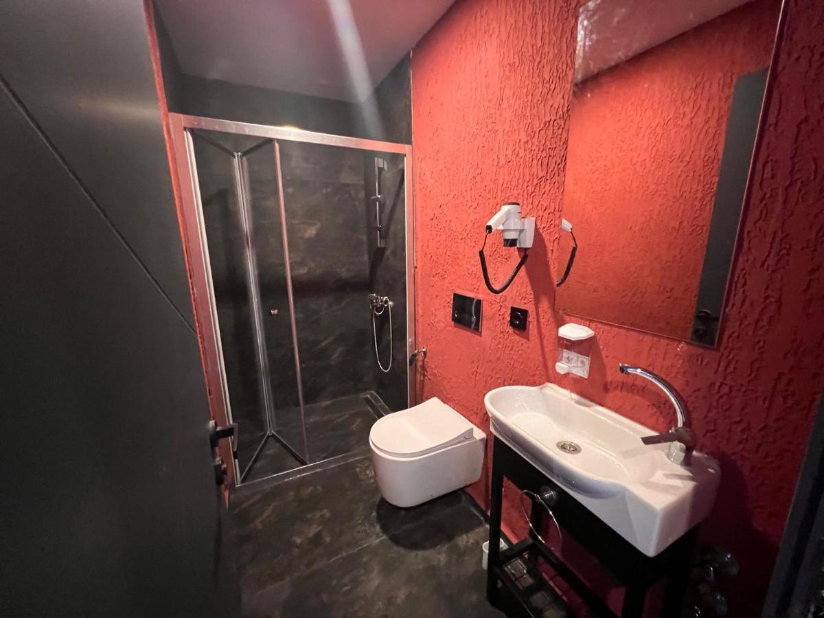 Wolf Of The City Hotel & Spa アンタルヤ エクステリア 写真
